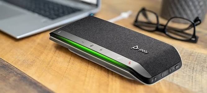 Poly Sync 40 (USB/Bluetooth speakerphone)