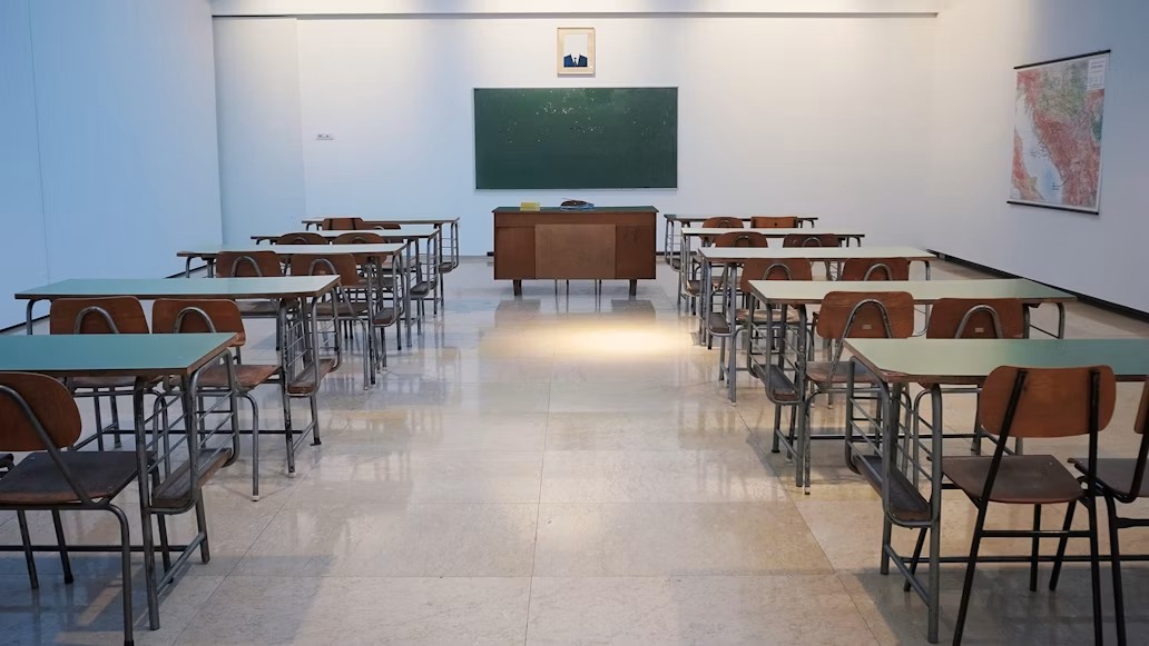 Smart Classroom Collaborative Panels